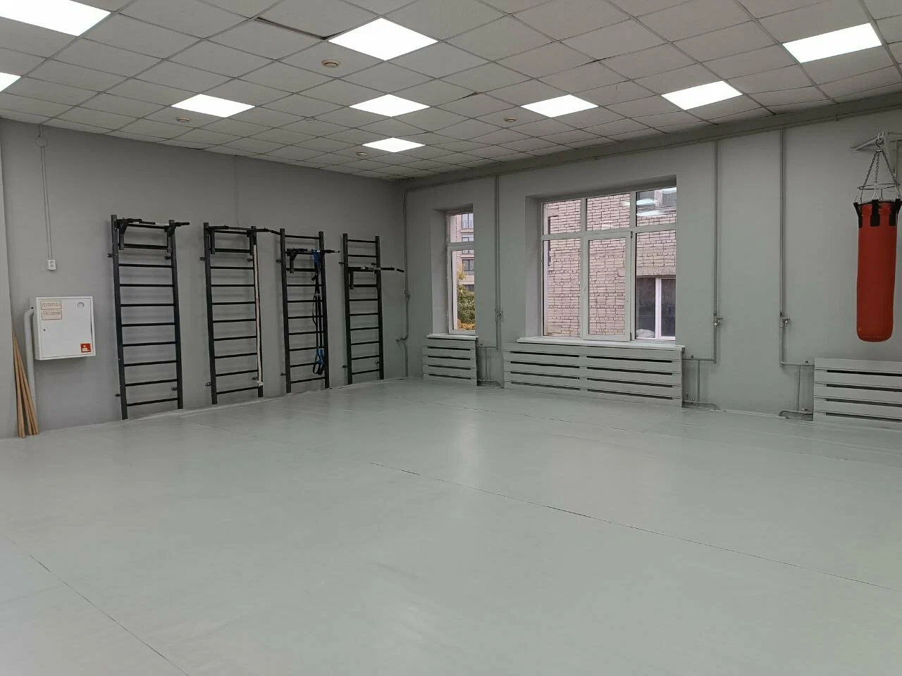 Тренировка на площади Калинина