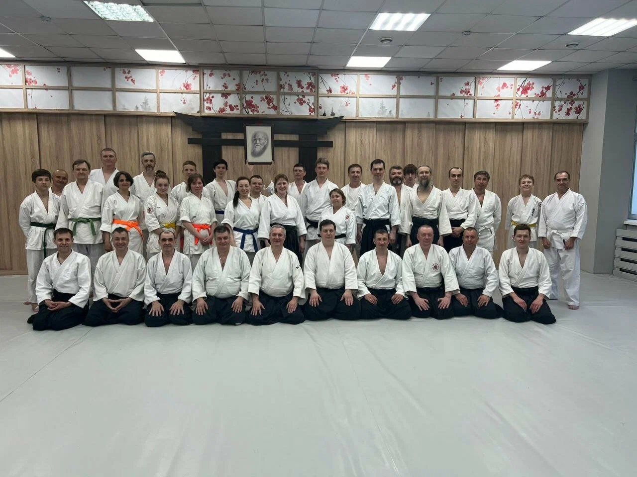 Тренировка на площади Калинина